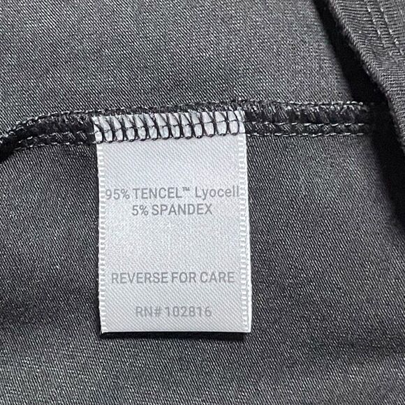 NWT Garnet Hill Knit Top Size Medium Black Pintuck Puff Long Sleeve Crew Neck - Picture 10 of 16